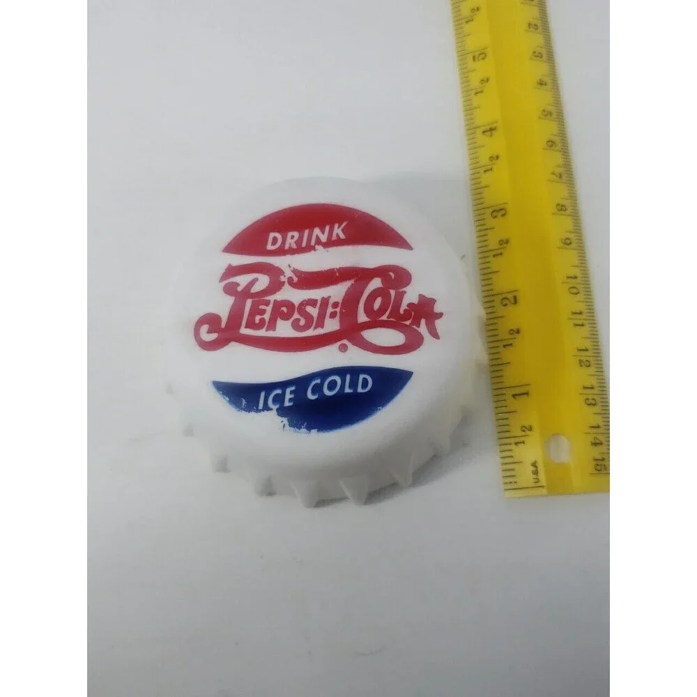 Vintage Munchkin Pepsi Cola Soda Pop Bottle Cap Lunchbox Ice Pack 1996 Vintage